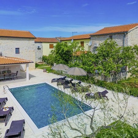 Villa Olea In Barat - Haus Fuer 6-8 Personen Kanfanar Exterior foto