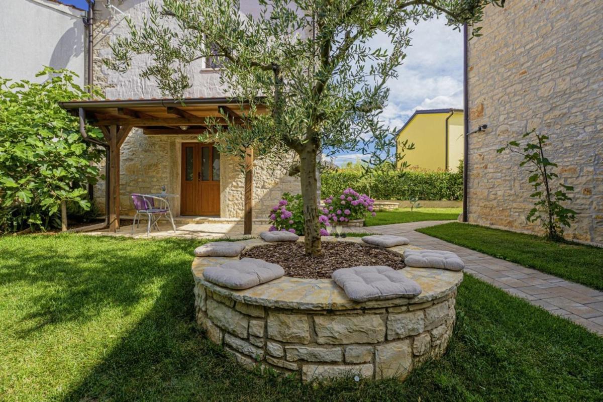 Villa Olea In Barat - Haus Fuer 6-8 Personen Kanfanar Exterior foto